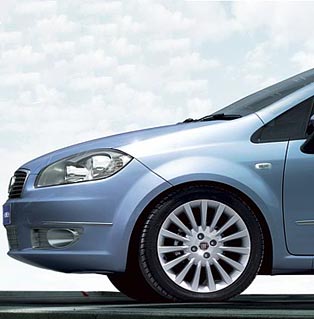 Fiat Linea Sleek Lines